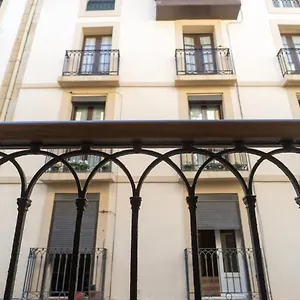 Apartment Fermin - Iberorent, San Sebastian