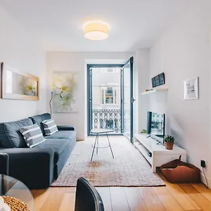 Apartment Domo By People, San Sebastian